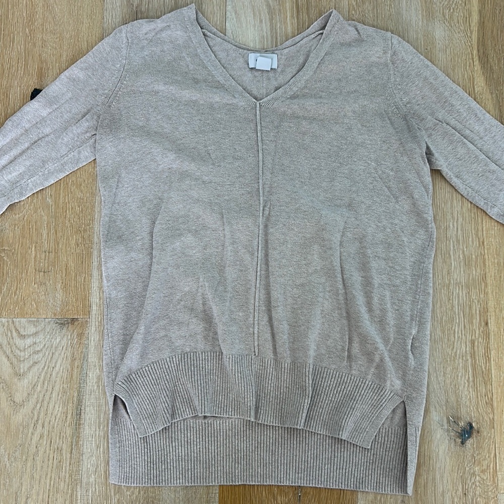 V-neck sweater size small